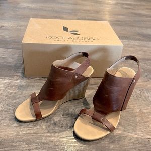 Koolaburra leather sandals